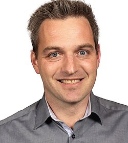 Stefan Halbartschlager Stefan Halbartschlager